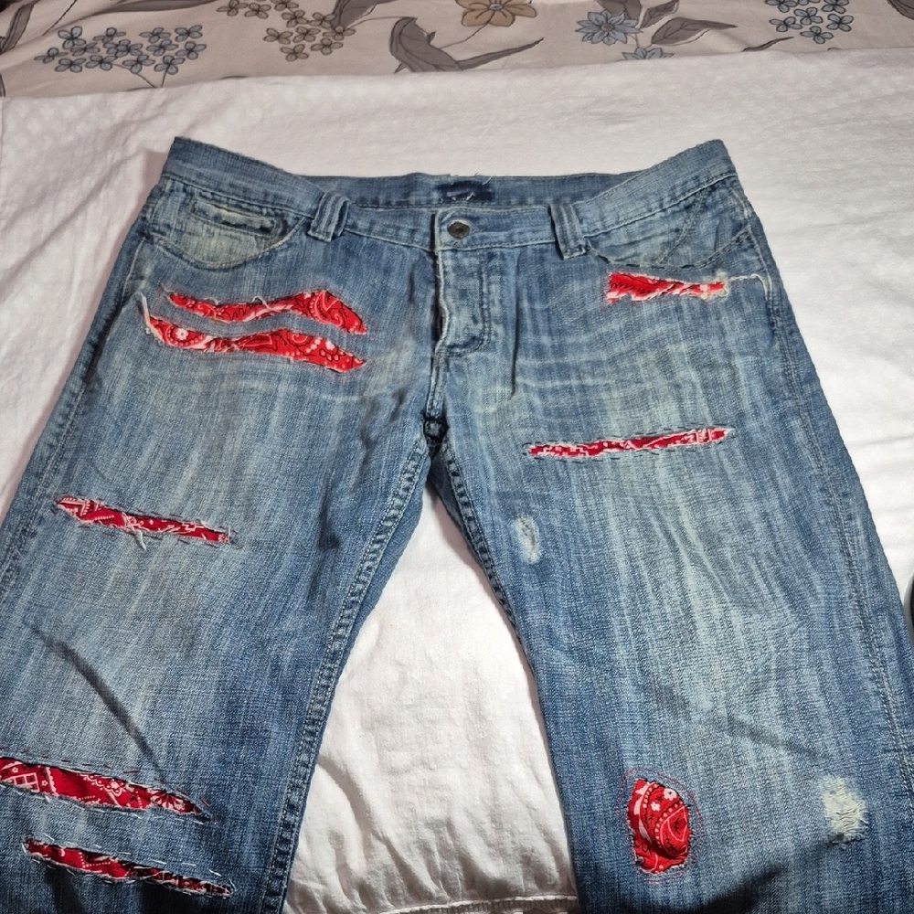 Polo Ralph Lauren Blue Boyfriend Jeans with Red Accents - Picture 2 of 16